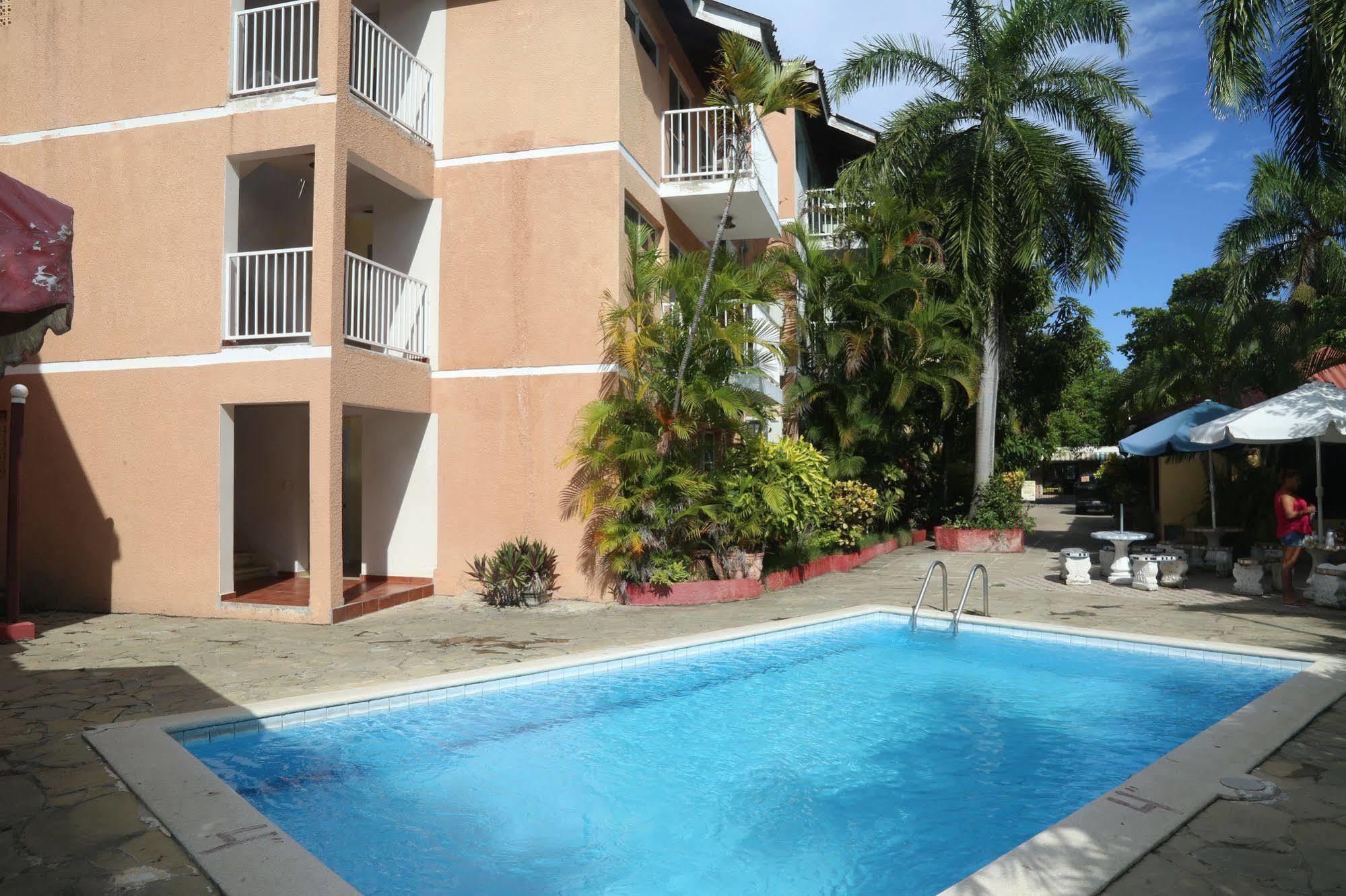 Hotel Seabreeze Sosua El Batey Dış mekan fotoğraf